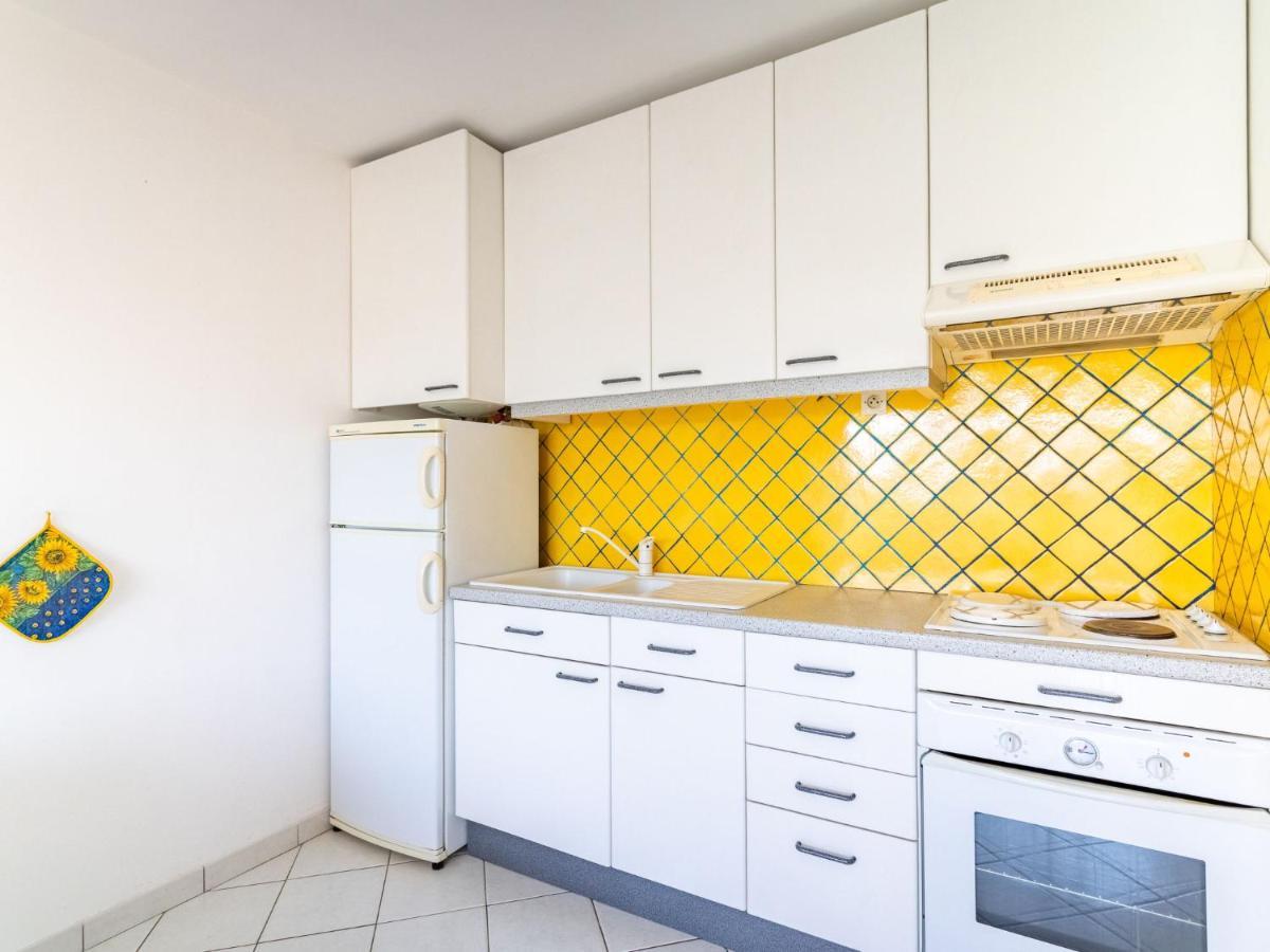Apartment Les Roses Lauriers Le Lavandou Extérieur photo
